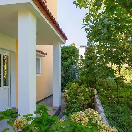 Awesome In With Kitchen Baška