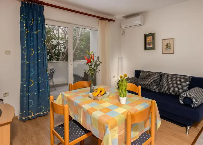 Awesome In With Kitchen *