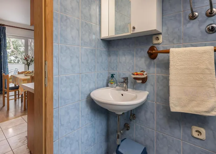 Awesome In With Kitchen Baška